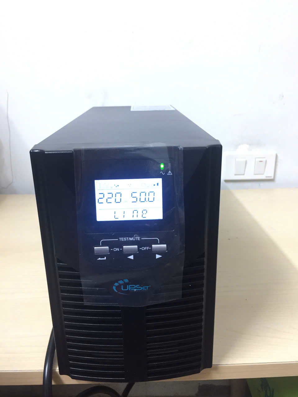 Bộ lưu điện UPS Bộ lưu điện UPS