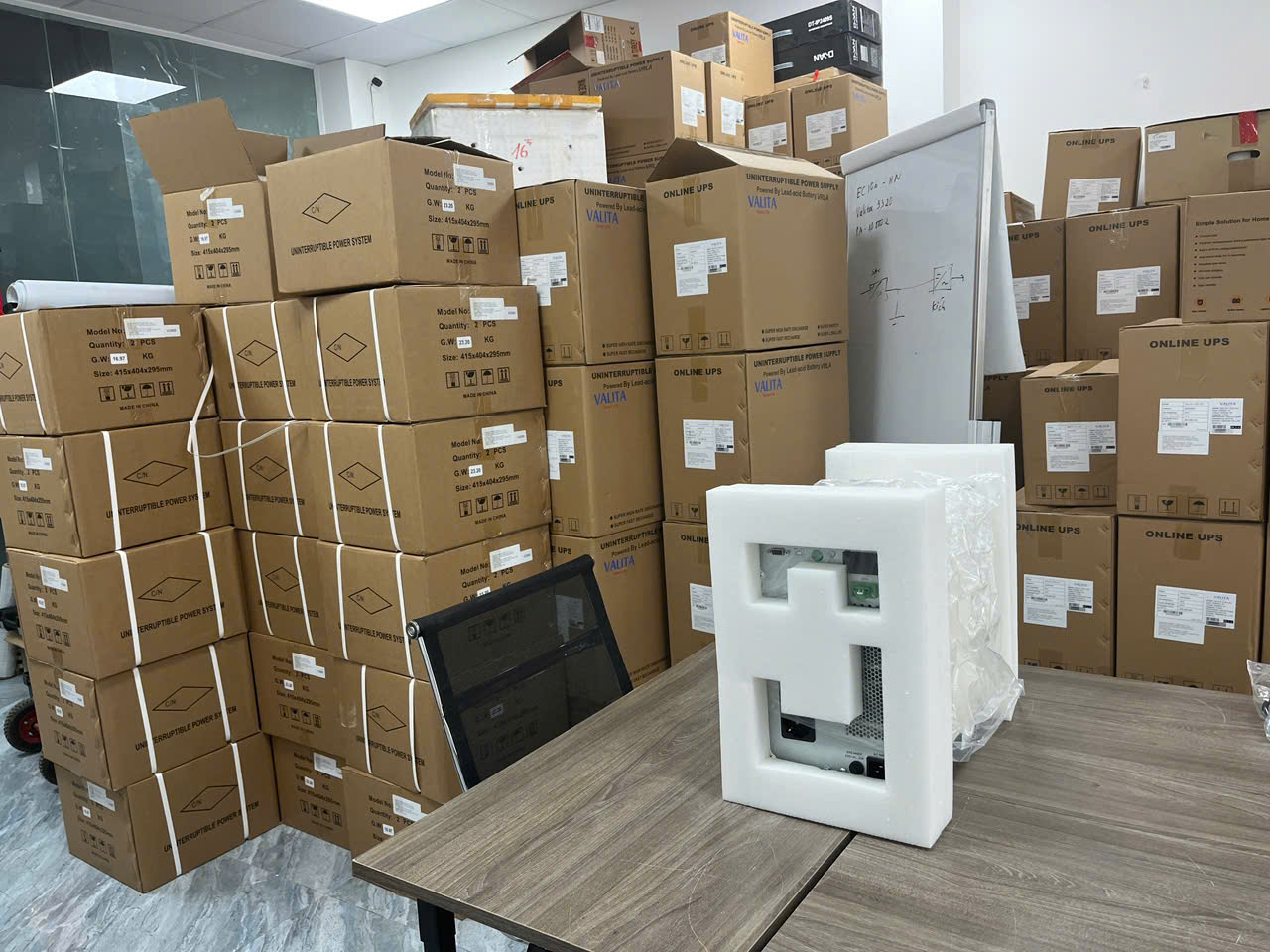 Bộ lưu điện Bộ lưu điện