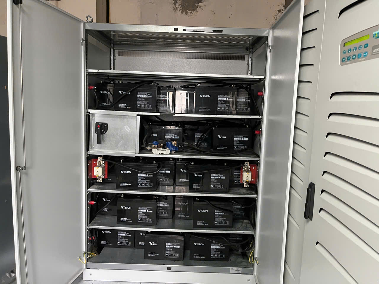 Giải Pháp Bộ Lưu Điện UPS Cho Doanh Nghiệp – Tư Vấn, Cung Cấp Và Lắp Đặt Trọn Gói