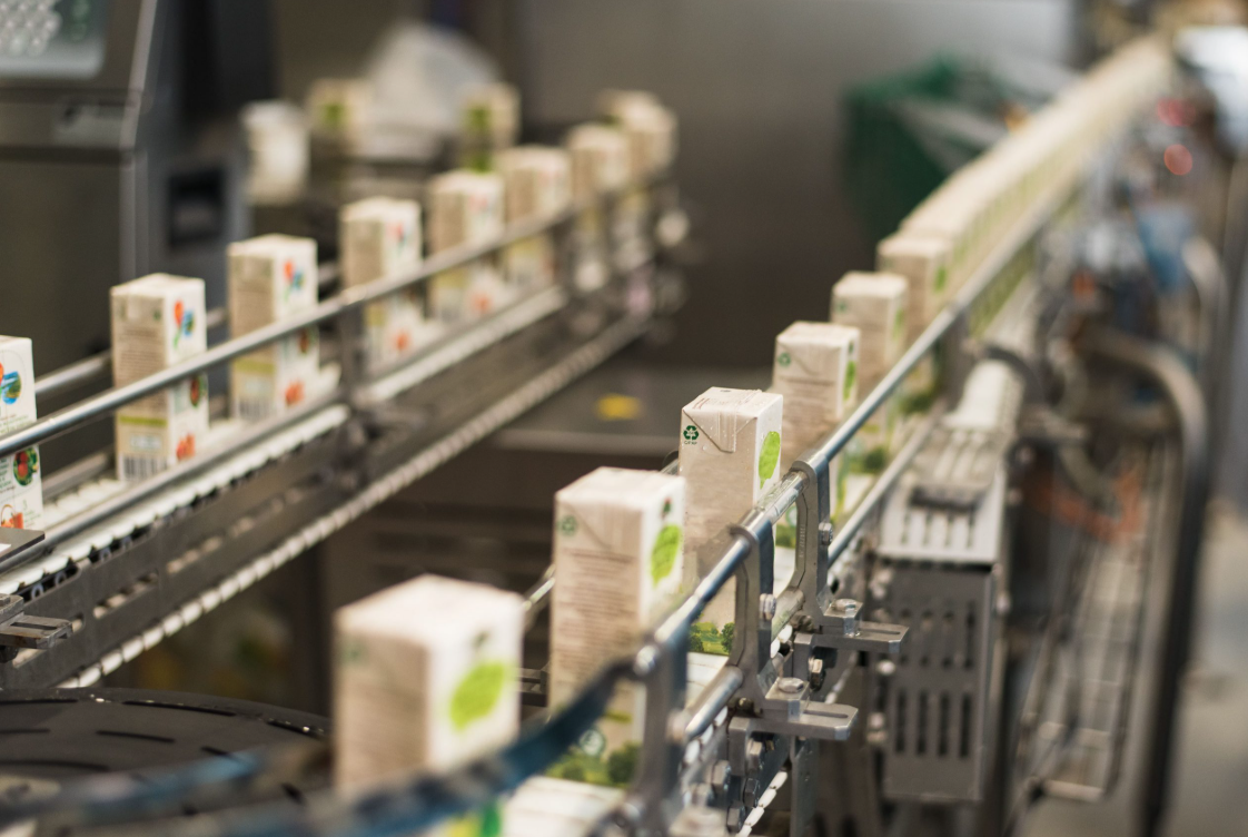 UPS Công Suất Lớn 100kVA – 800kVA Phù Hợp Cho Những Hệ Thống Nào?