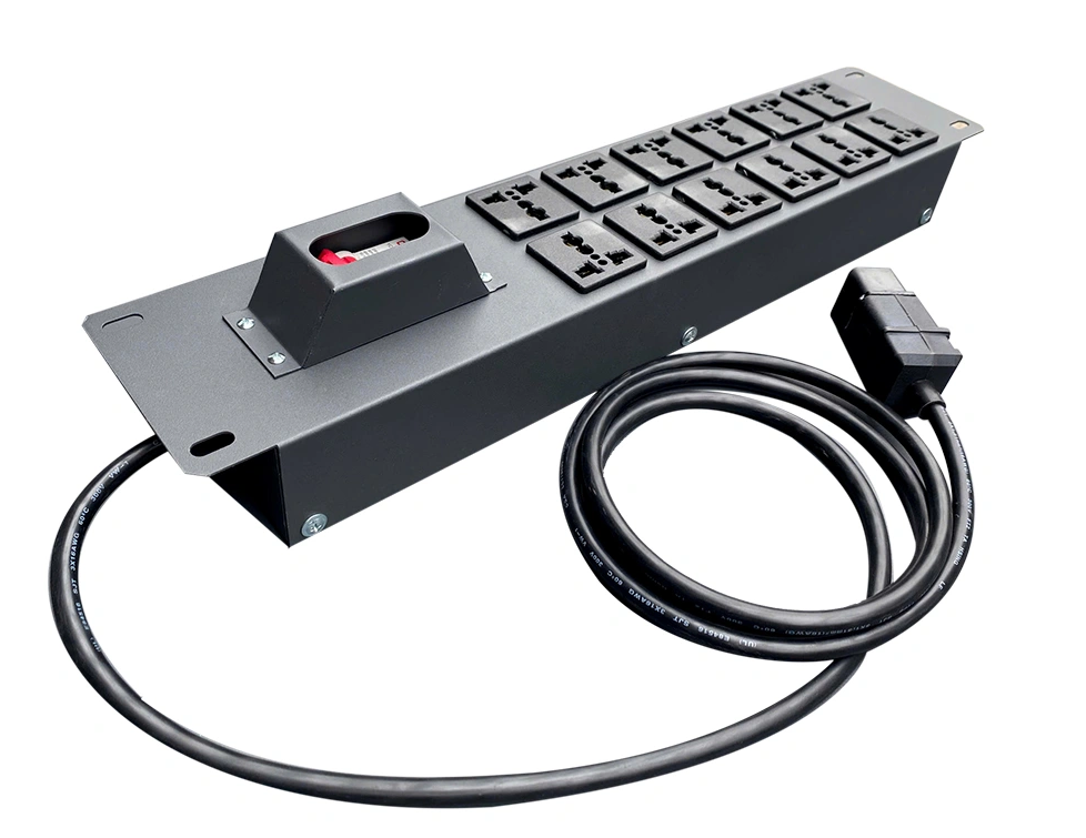 Thanh nguồn PDU 6 ổ cắm 3 chân - lắp tủ Rack Thanh nguồn PDU 6 ổ cắm 3 chân - lắp tủ Rack