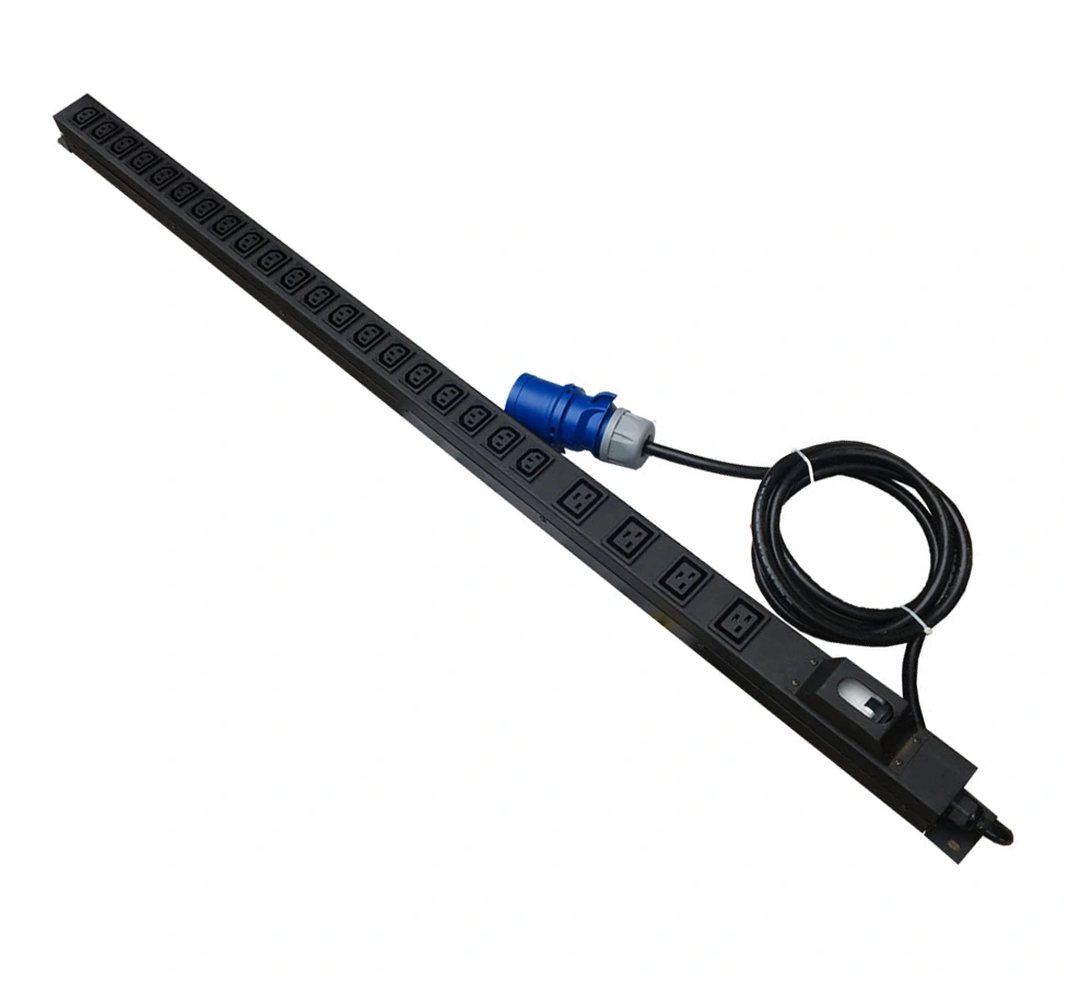 Thanh nguồn PDU 6 ổ cắm 3 chân - lắp tủ Rack Thanh nguồn PDU 6 ổ cắm 3 chân - lắp tủ Rack